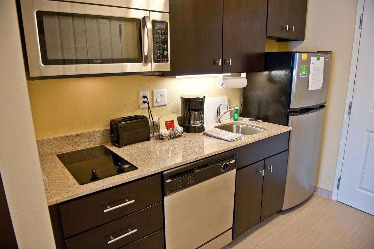 Towneplace Suites By Marriott Charlotte Mooresville Bagian luar foto