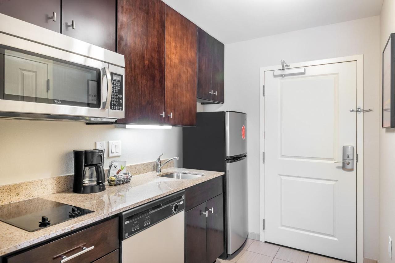 Towneplace Suites By Marriott Charlotte Mooresville Bagian luar foto