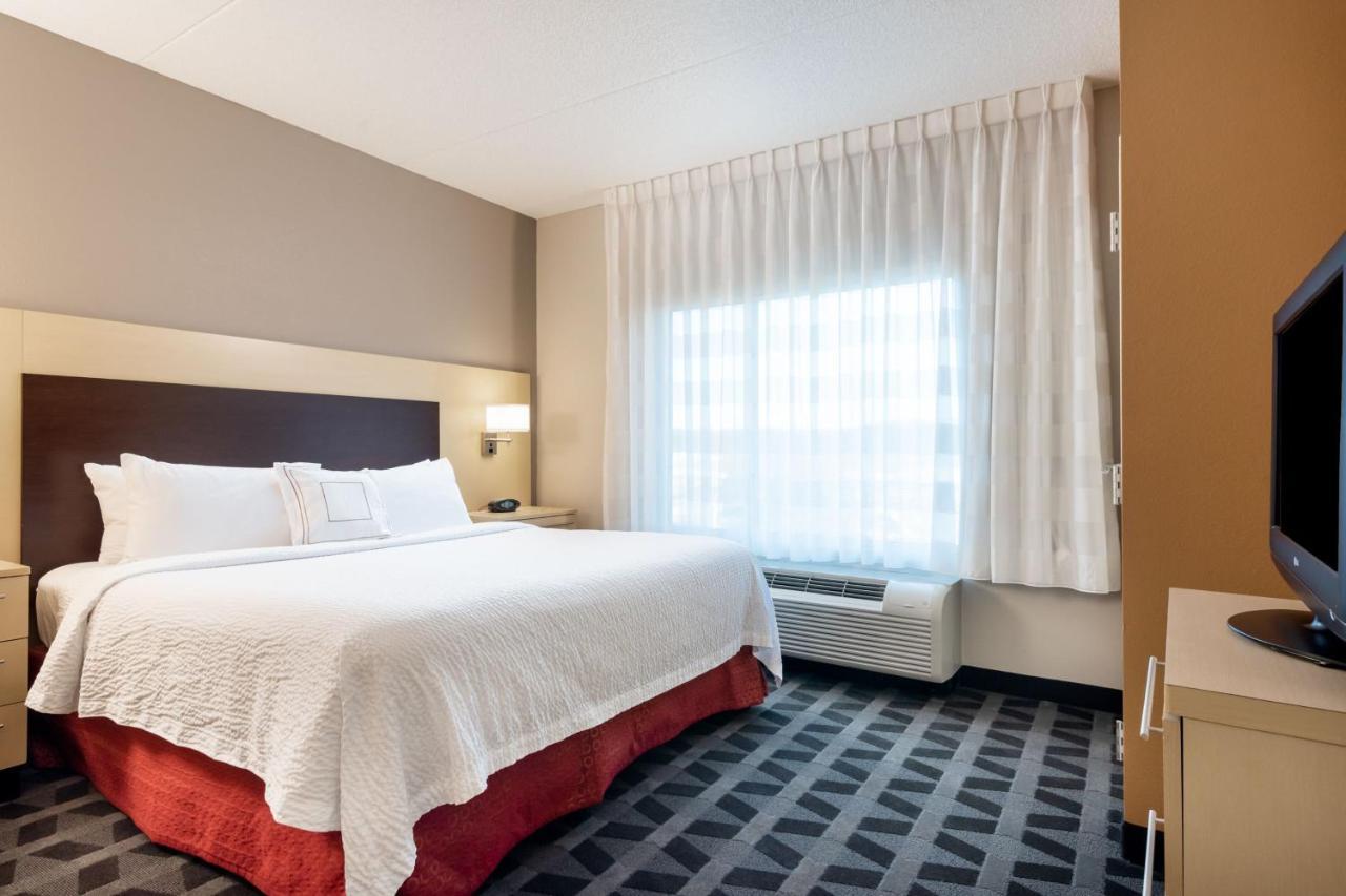Towneplace Suites By Marriott Charlotte Mooresville Bagian luar foto