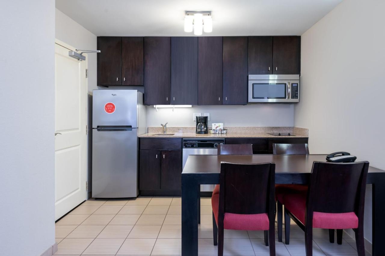 Towneplace Suites By Marriott Charlotte Mooresville Bagian luar foto