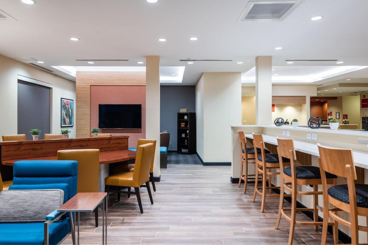 Towneplace Suites By Marriott Charlotte Mooresville Bagian luar foto